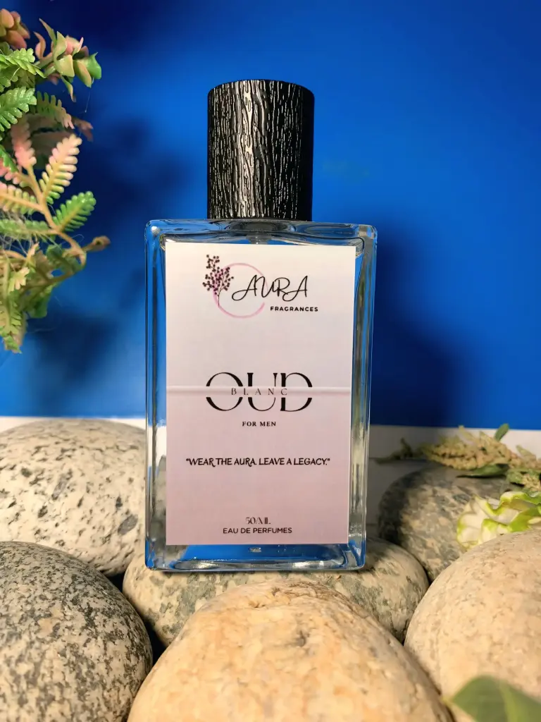 OUD-Blanc By Aura